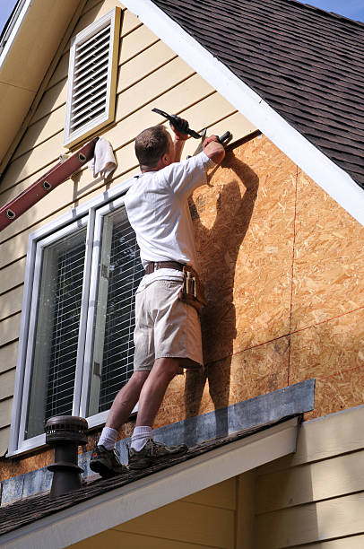 Best Furniture Removal  in Greencastle, IN